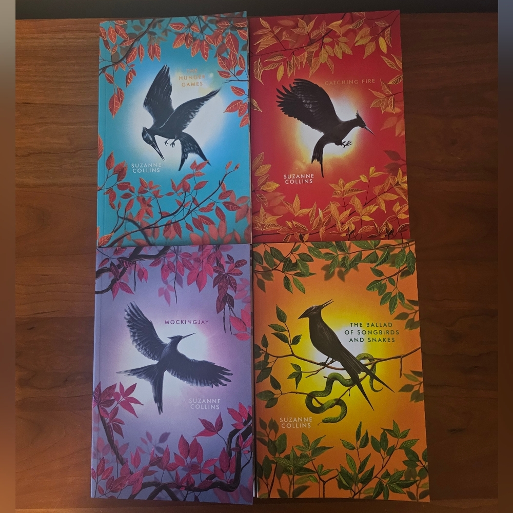 Suzanne Collins Hunger Games Book Set with Colorful Covers & Edges